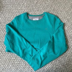 Cropped Champion Sweatshirt